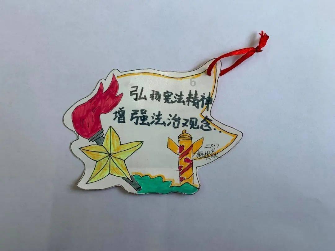 小猫钓鱼游戏龙王版有船
